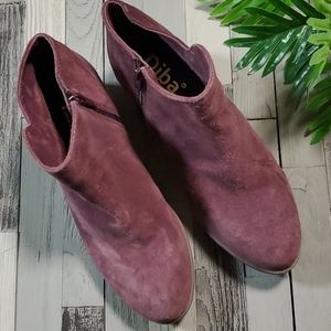 diba booties NEW size 7